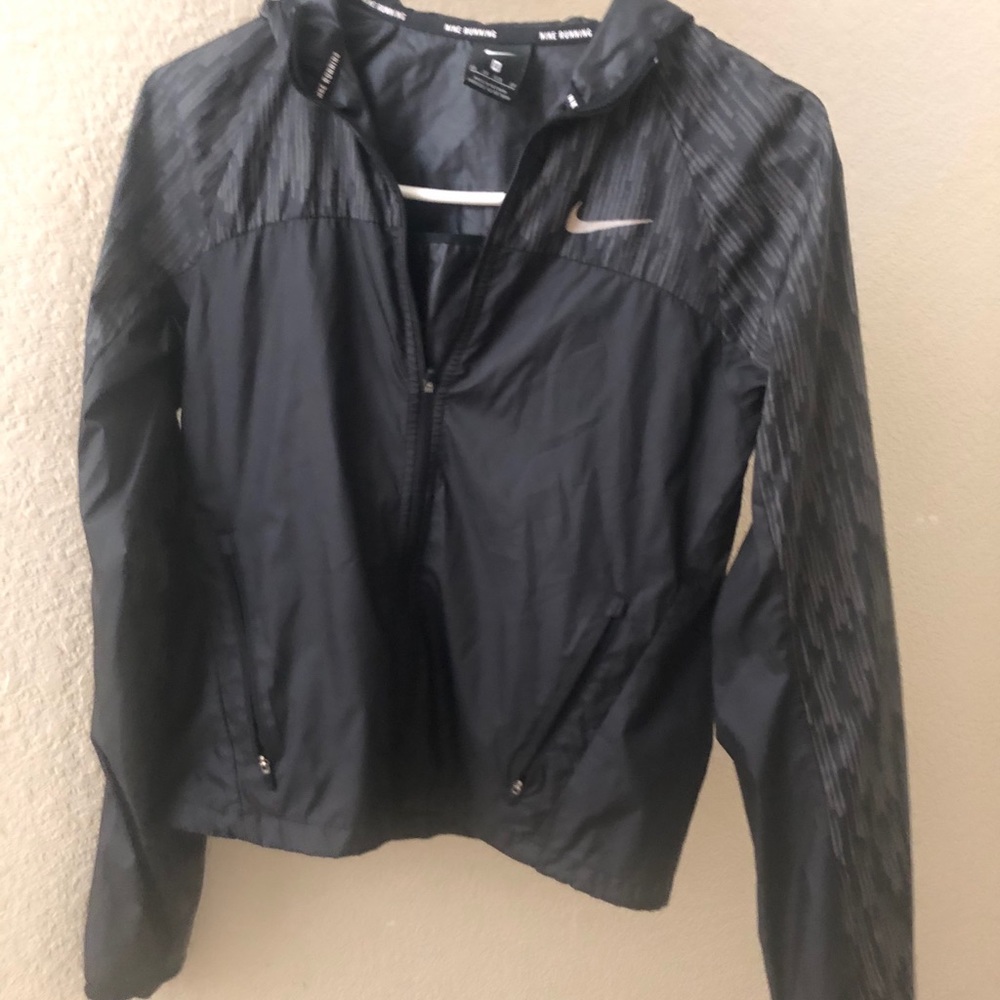 Nike Blk Shield Flash Run Jacket RainWind XS Woman